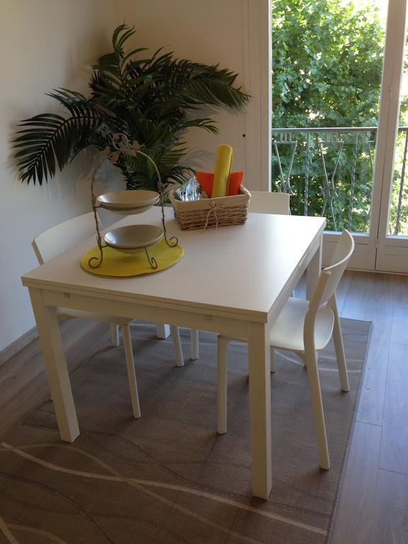 Bel Appartement De Gill Centre Ville Nizza Esterno foto